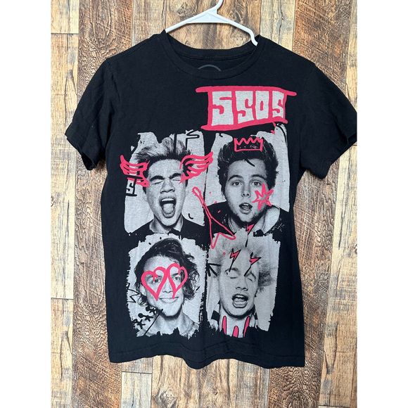 5 Seconds of Summer band tee - RARE - Size XS - Picture 1 of 3